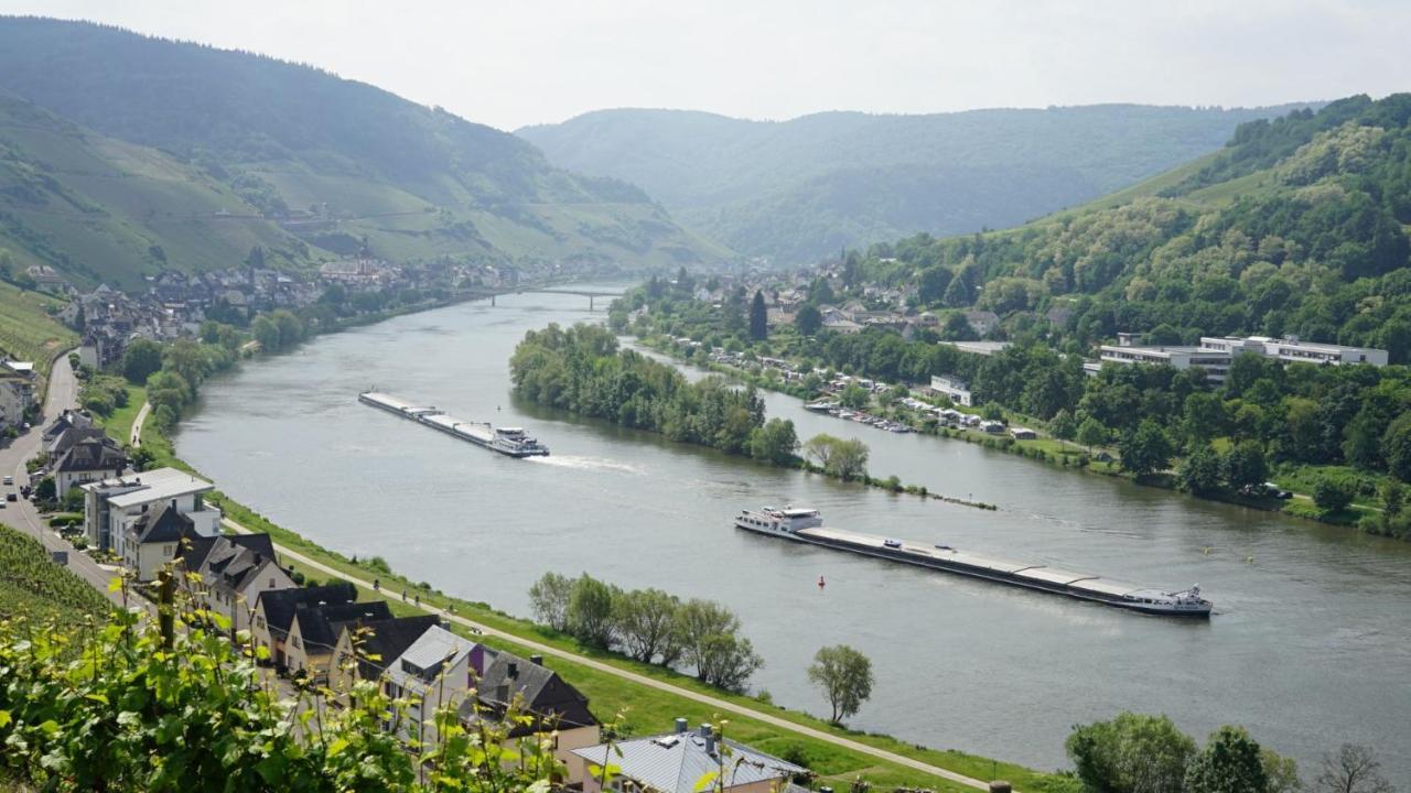 Hotel Garni "Cafe Im Hamm" Zell an der Mosel Εξωτερικό φωτογραφία
