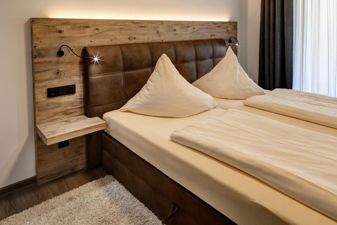 Hotel Garni "Cafe Im Hamm" Zell an der Mosel Εξωτερικό φωτογραφία