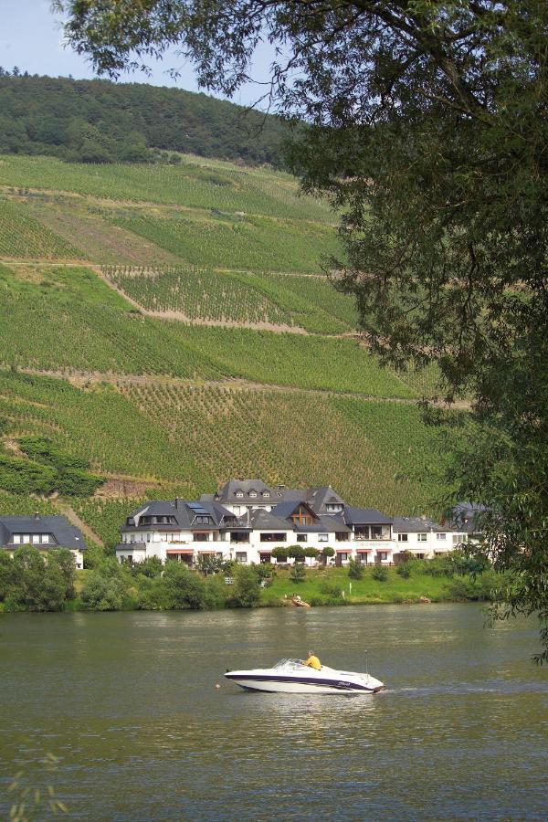 Hotel Garni "Cafe Im Hamm" Zell an der Mosel Εξωτερικό φωτογραφία